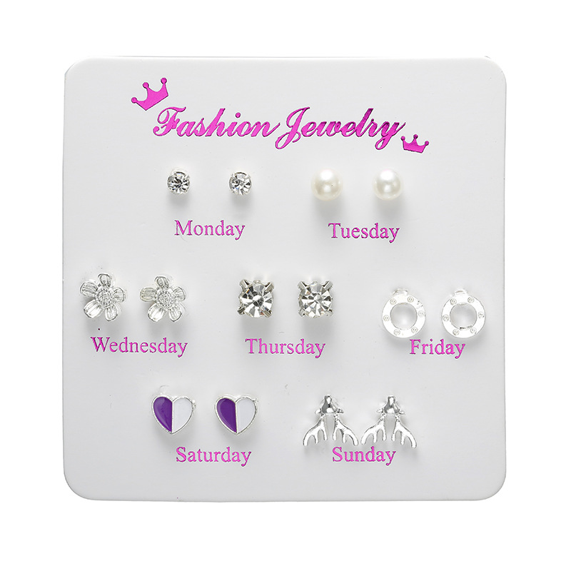 Fashion Star Heart Shape Flower Alloy Inlay Rhinestones Women's Ear Studs 1 Set display picture 15