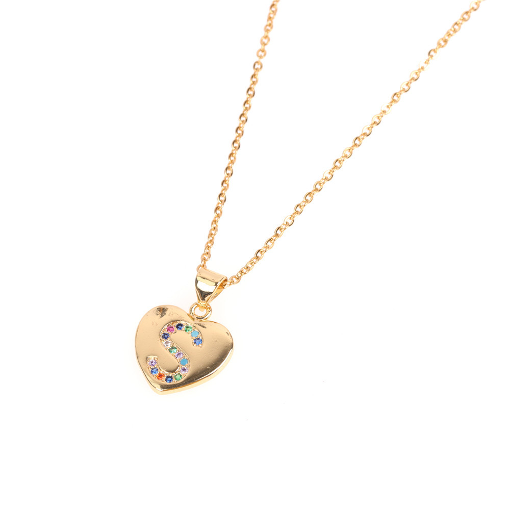 Croix-frontière Nouvelle Arrivée Accessoires Coloré Micro Strass Coeur D'amour Collier Anglais Lettre Pendentif Marée Clavicule Chaîne En Gros display picture 10