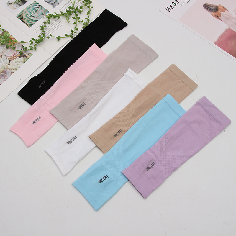 10857927269_1838316087