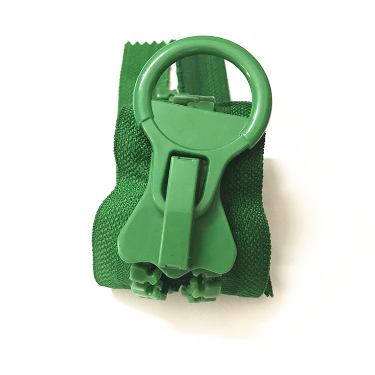 拉链厂家 10号20号树脂拉链 大号牙齿胶牙拉链 粗齿塑料拉链