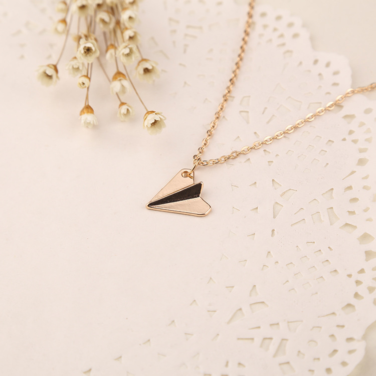 Fashion Origami Airplane Pendant Necklace Clavicle Chain Letters One Direction Paper Airplane Necklace display picture 5