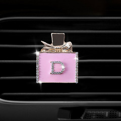 汽車出風口香水夾 車載空調裝飾品車內香薰夾 高檔創意鑲鑽香水瓶