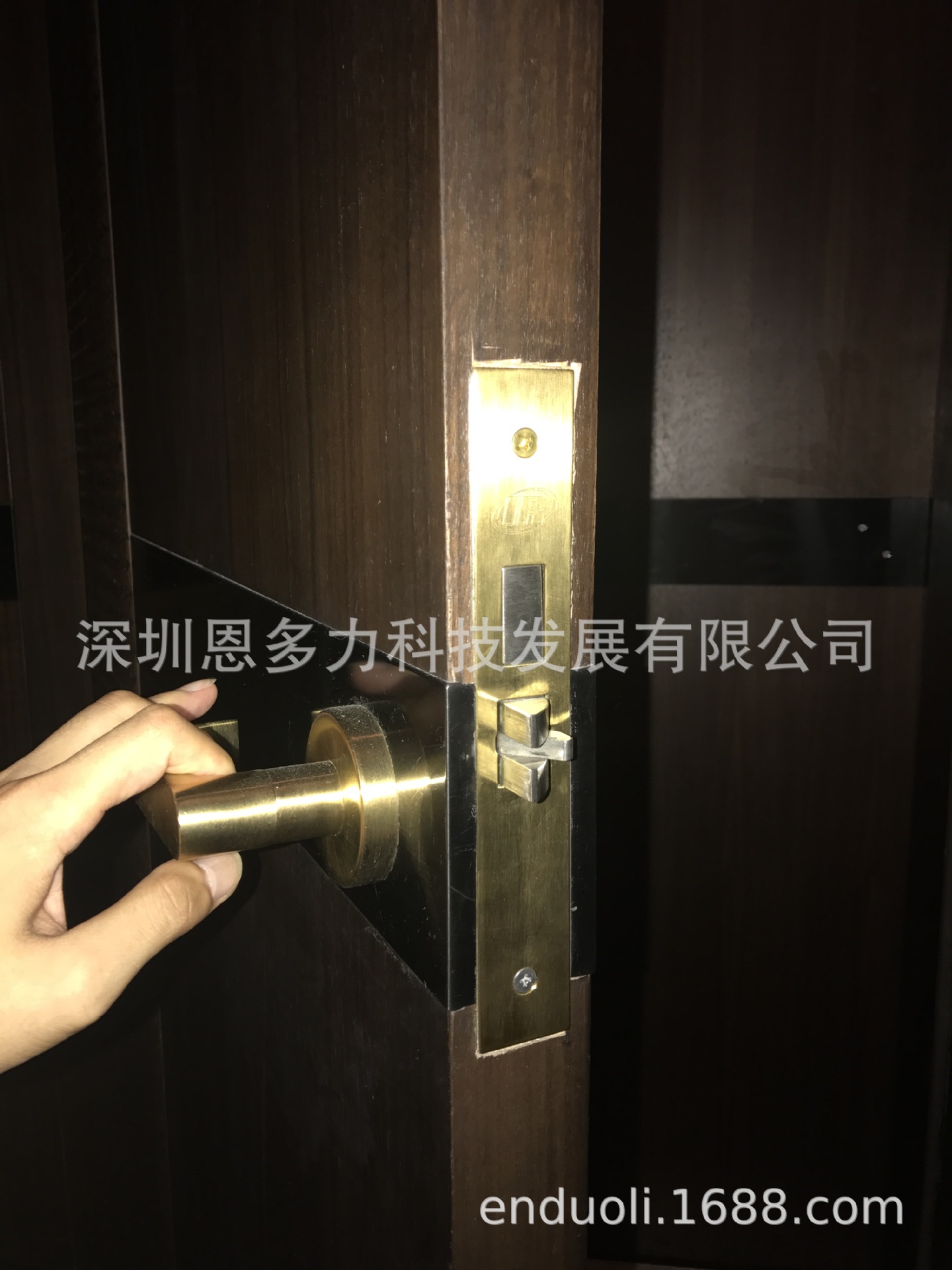 ���������ڣ�SCHLAGE������L9050������ANSIһ��������