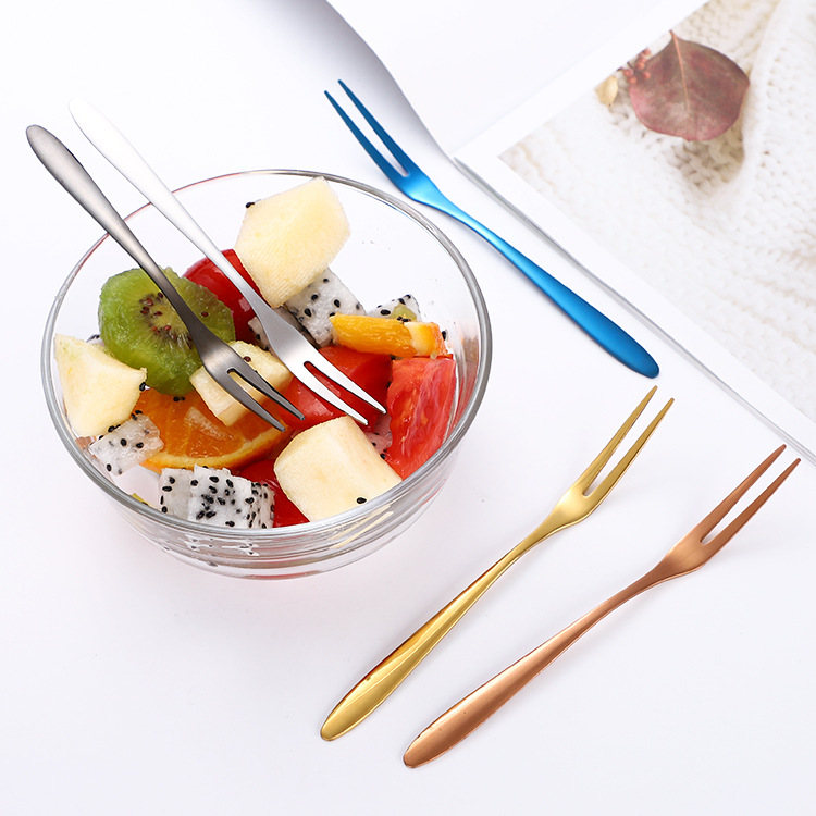 Casual Solid Color Stainless Steel Fruit Fork display picture 2