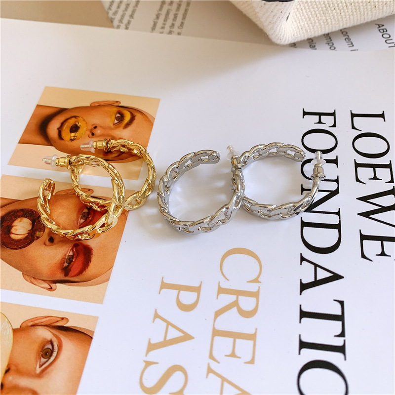 Cutout Chain Link Chain C-shaped Circle Earrings Wholesale Fashion Jewelry display picture 2