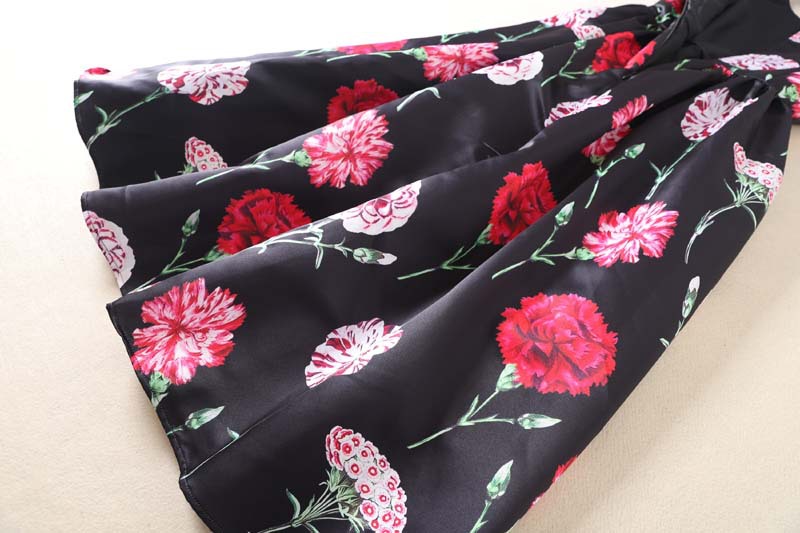 0325-11 黑底印花收腰下摆连衣裙尺码SMLXLS码胸围