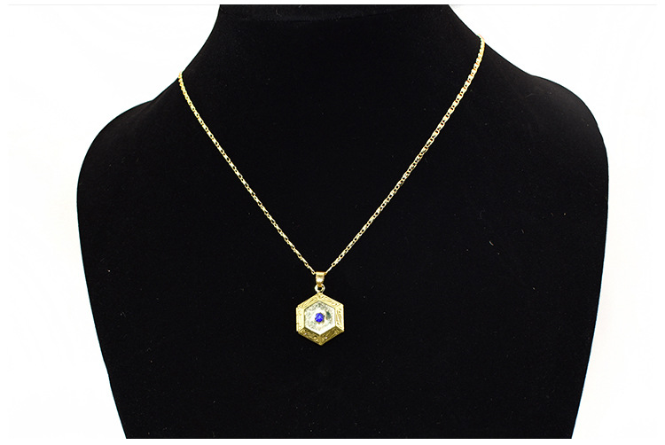 Jewelry creative DIY display couples, necklaces for men and women, photo box, environmentally friendly pendant, Sichen_voghion.com