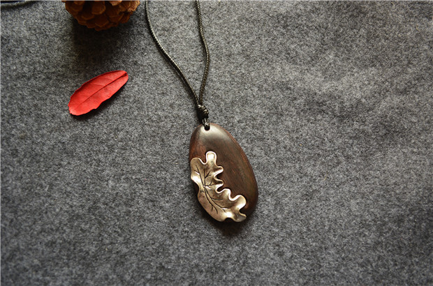 Beautiful necklace design
