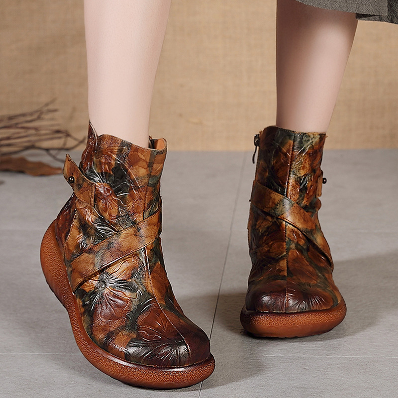 秋冬真皮新款短靴女2019厚底休閑女靴廣州花皮松糕女鞋壹件代發