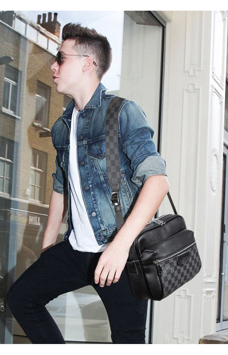 Men's Shoulder Bag Image 2