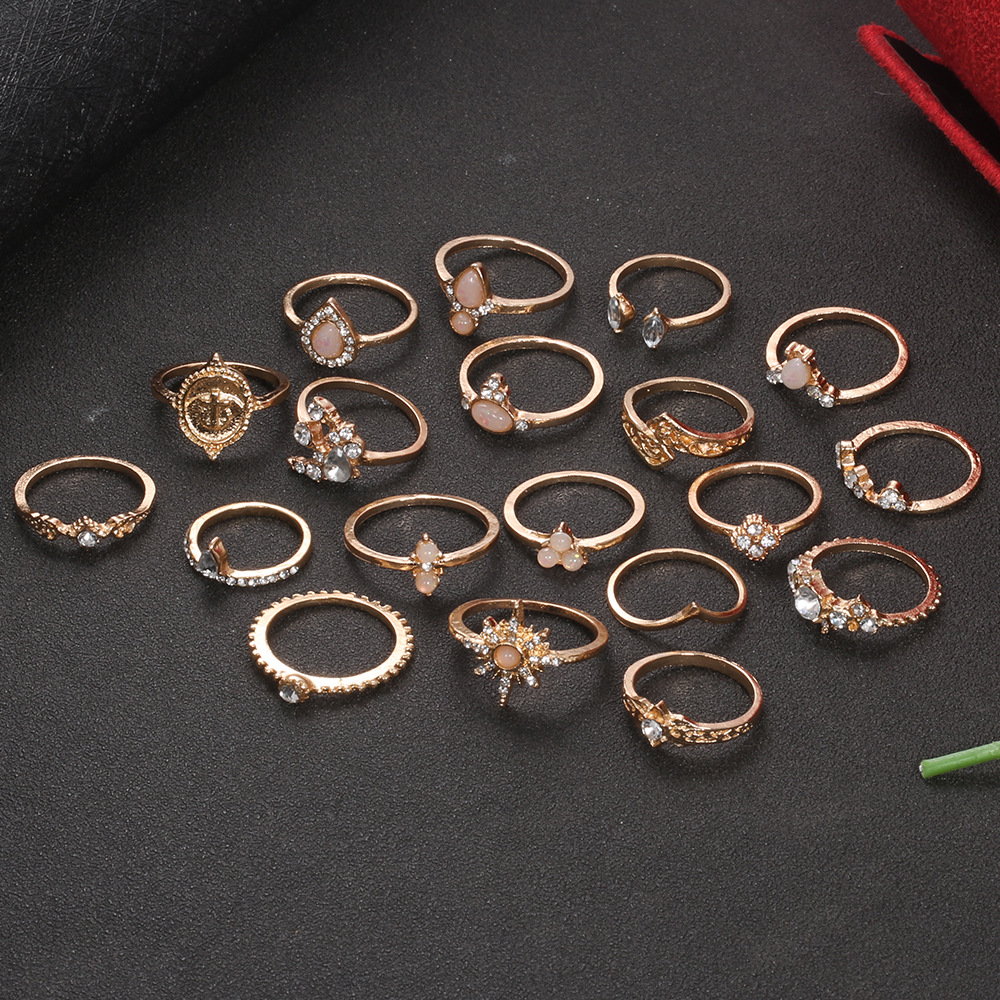 Retro Hollow Star Drop-shaped Alloy Ring 19-piece Set display picture 6