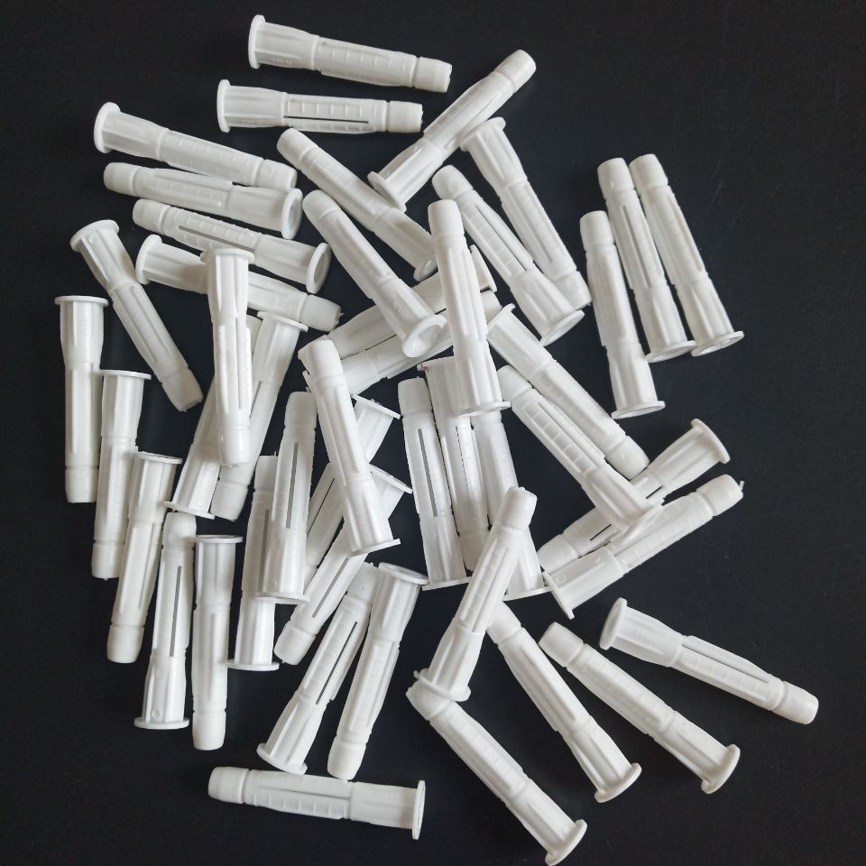 7D484F15A9B5BAAC7FEBCA41C014DC