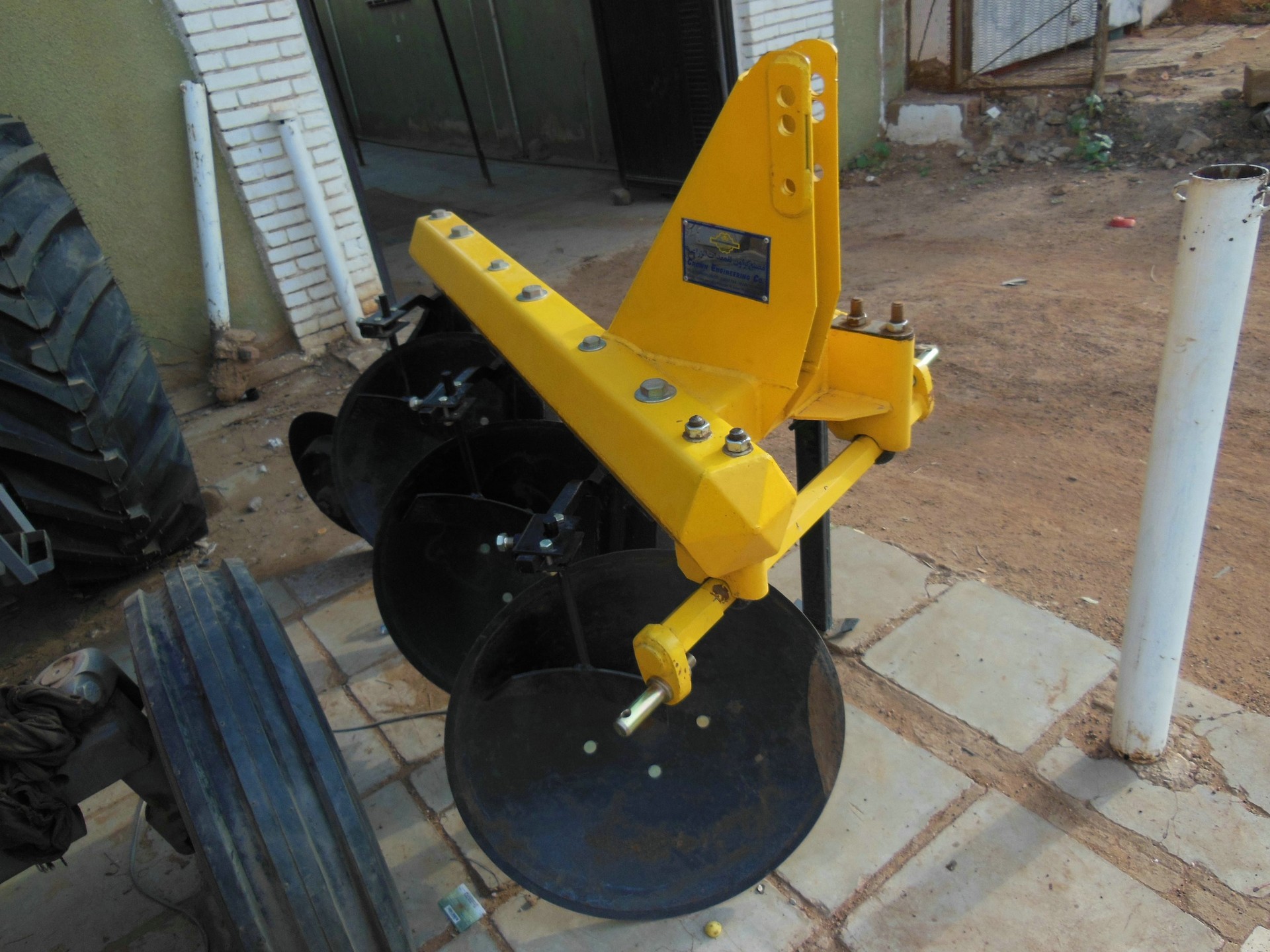 供应重型圆盘犁六角焊接3片小鱼犁1LYT 3圆盘犁