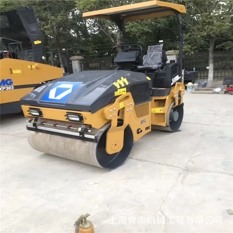 供应徐工2,3,4吨压路机，徐工小型双钢轮压路机市场价格