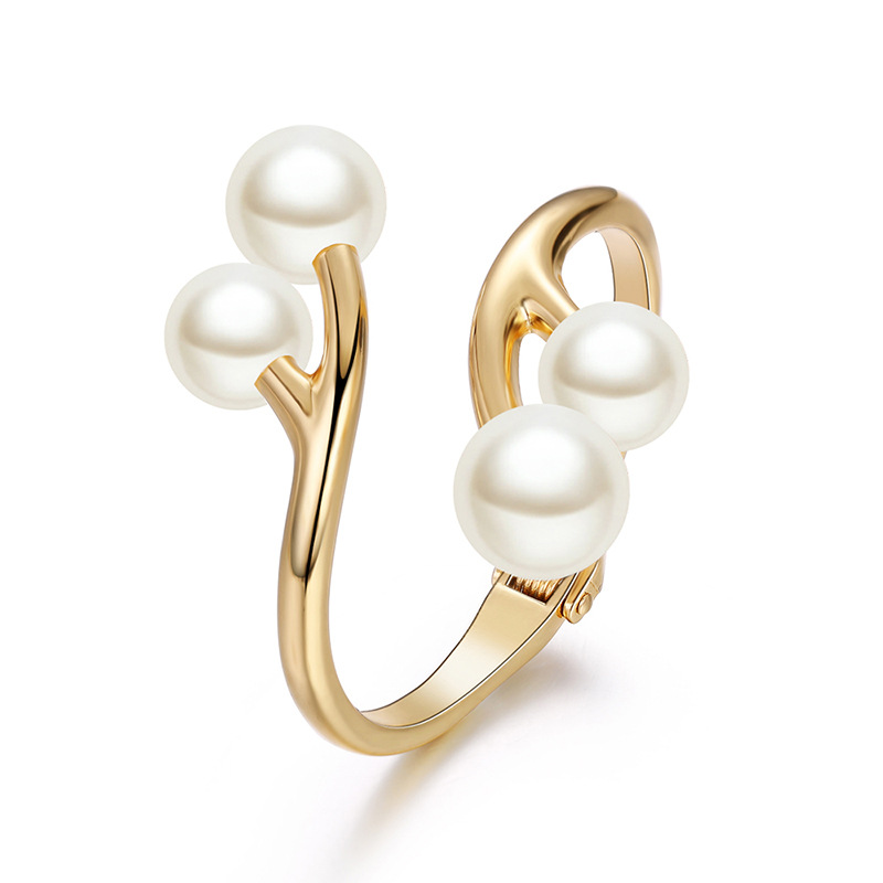 fashion alloy pearl open bracelet