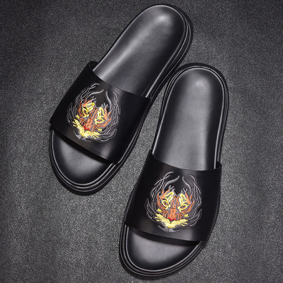 涼鞋男夏季新款休閑刺繡真皮沙灘鞋男韓版壹鞋兩穿室外涼拖鞋批發