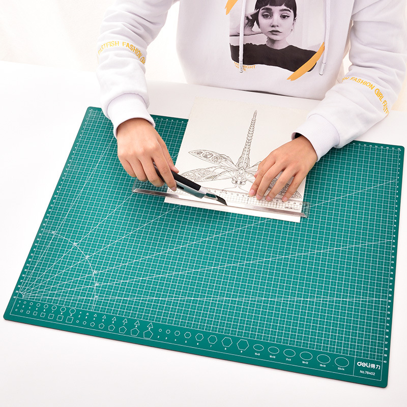 Deli78402 Cutting Pad A2 Specifications Green Model Pad Packing Pad Specifications High Density PVCMaterial Strength