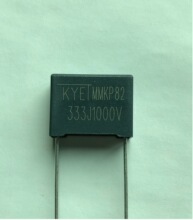 C82 г�����  ˫�������Ĥ������ MMKP82  333J1000V P15  ����