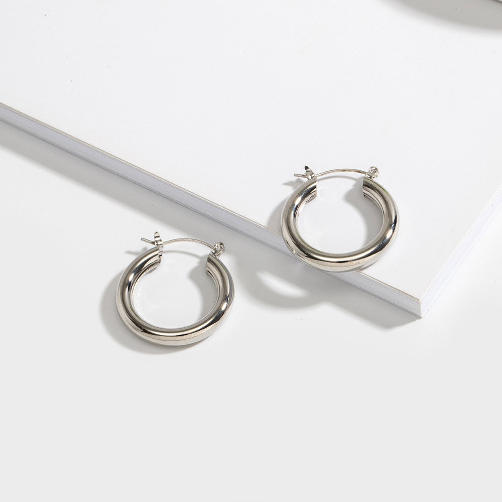 Fashion Ol Retro Korea Simple Alloy Earrings For Women Hot-saling Wholesale display picture 4