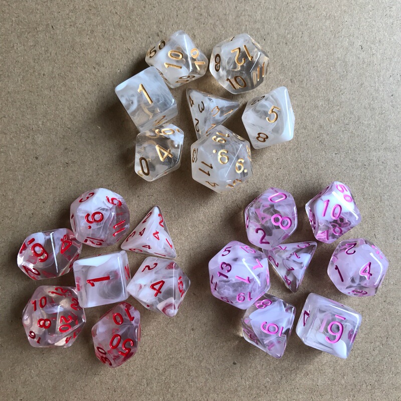 Seven-grain Set Two-color Transparent Dice Floating Silk Two-color Dice Transparent Multi-number Game Crystal Dice