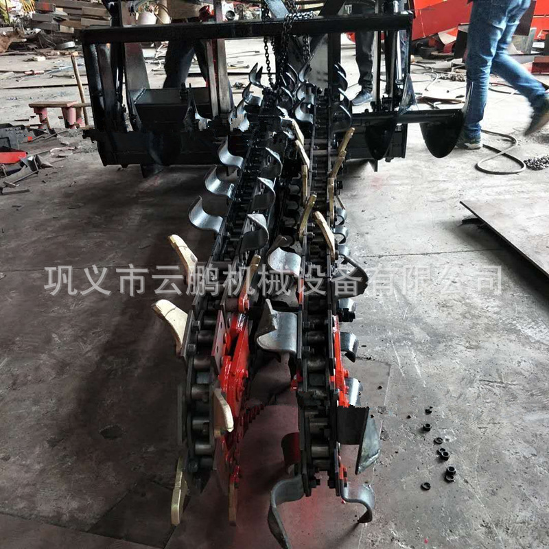 多功能拖拉机后置链条式开沟机 路边电缆深埋开沟机地管开沟机