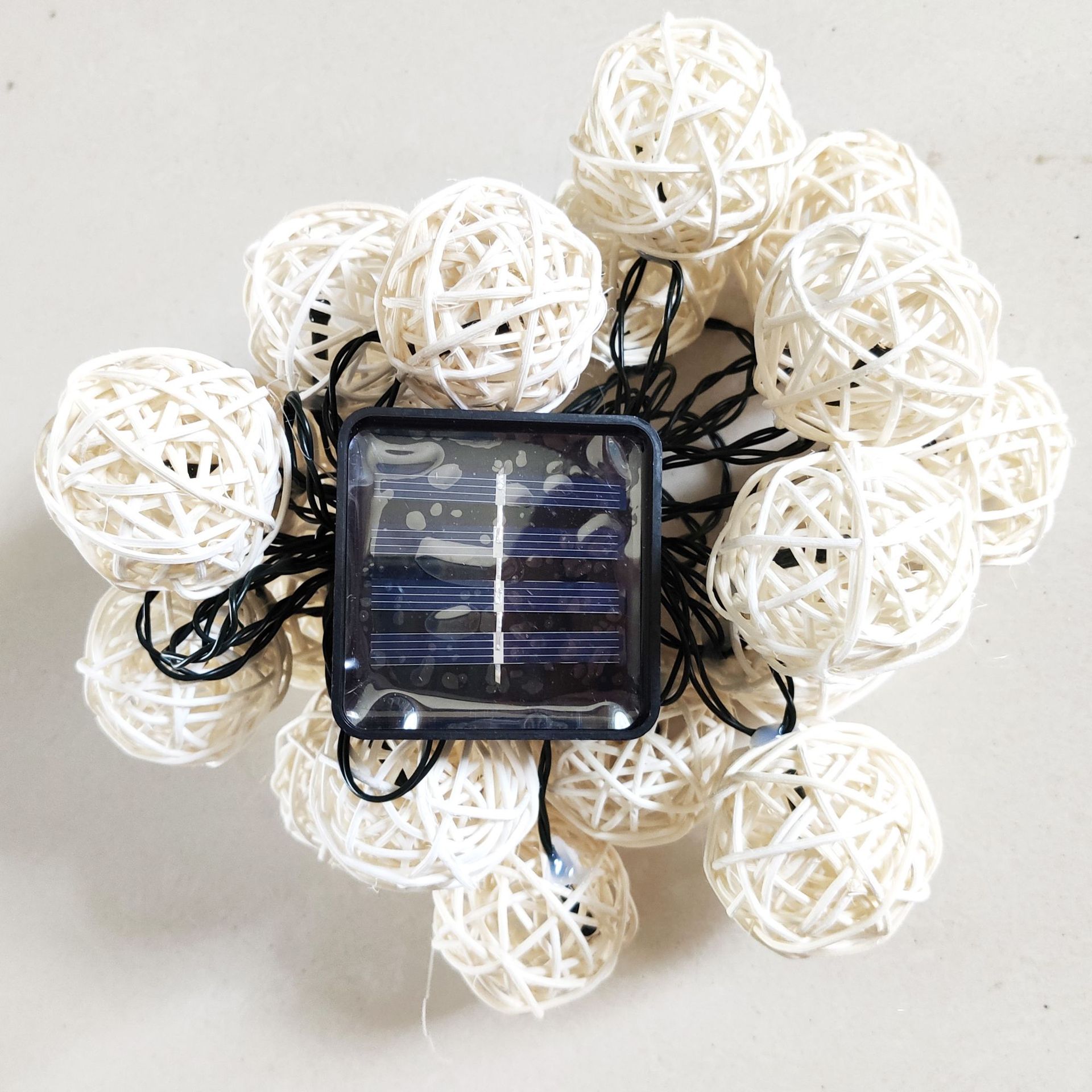 廠家直供太陽能庭院裝飾燈藤球燈串LED彩燈串婚慶店鋪裝飾LED彩燈