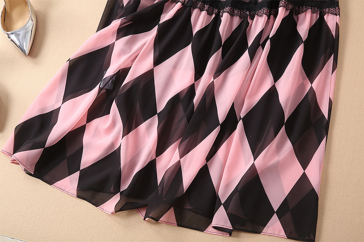 0124-06 棱形图案拼接蕾丝连衣裙配腰带m码胸围106腰