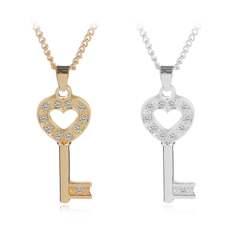 necklace chain clavicle chain fashion heart-shaped key Korean ladies love diamond inlaid pendant nec
