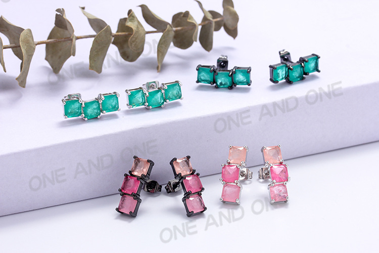 Fashion New Zircon Color Square Crystal Copper Earrings Wholesale Nihaojewelry display picture 4