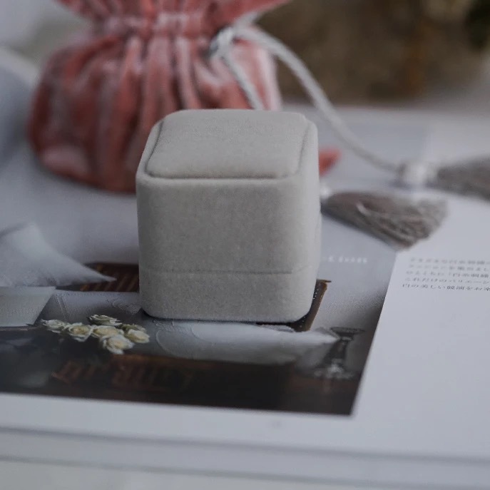 小号复古丝绒首饰袋 首饰盒  一件代发