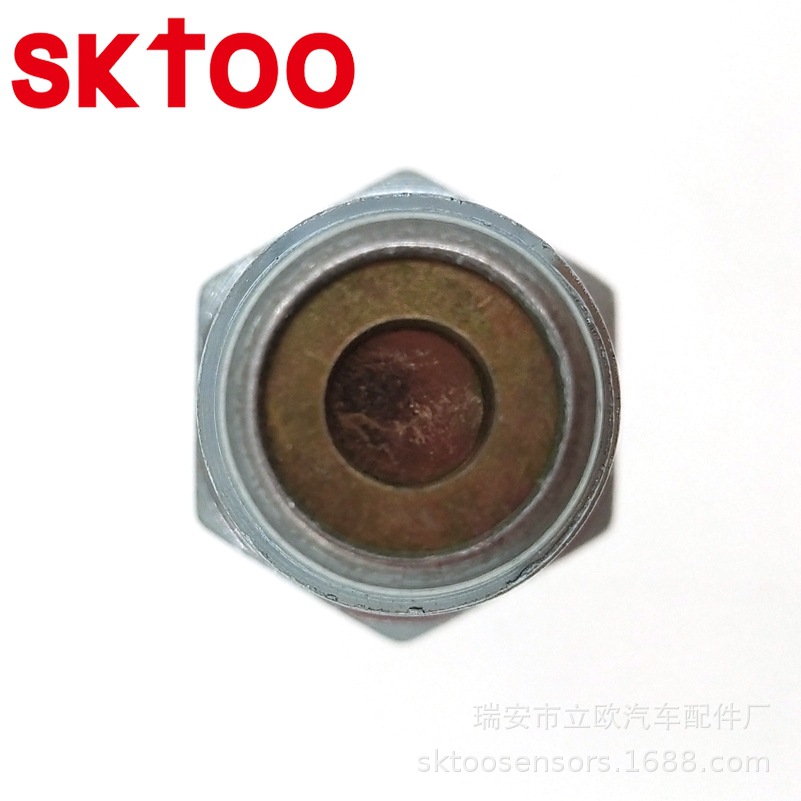 ÷  PCV Valve 12204-31040