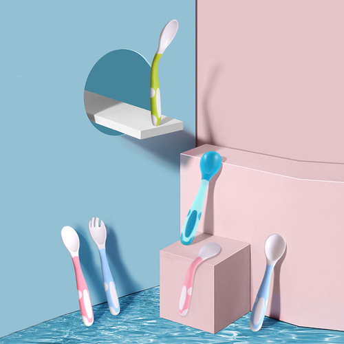 Babyshark Children's Twister Fork Spoon Set Flexible Spoons Temperature-Sensing Baby Training Spoons Feeding Utensils