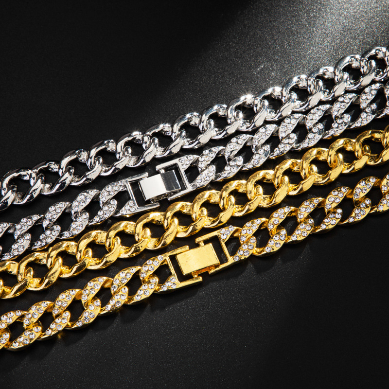 Affascinante collana di gioielli da uomo e da donna con diamanti intarsiati a catena cubana_voghion.com