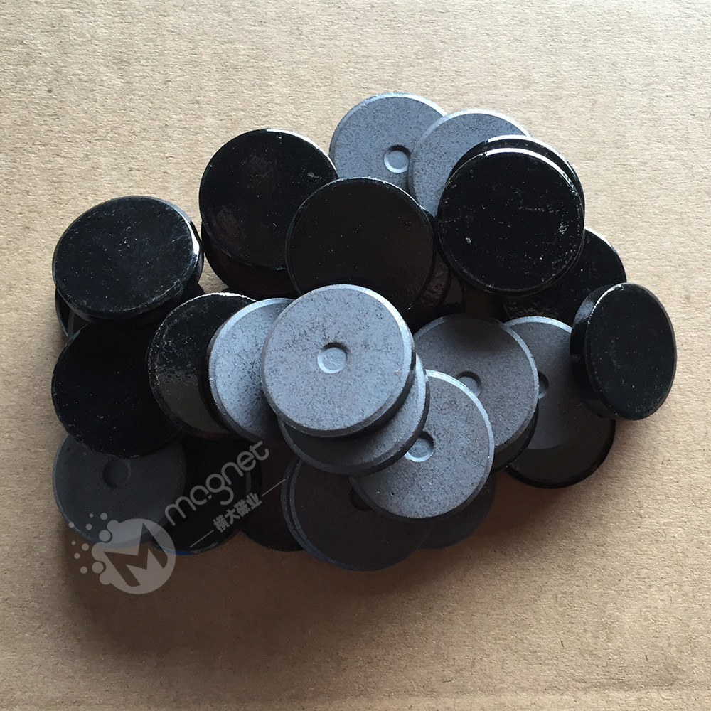 D19*3  厂家直销：15年磁钢生产经验，干净漂亮黑色圆形单面磁铁