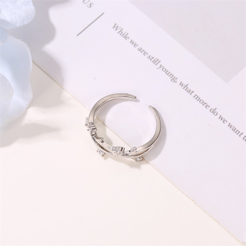 Ring Literary Fan With Diamond Branch Open Single Ring Creative Cross Rattan Adjustable Ring display picture 4