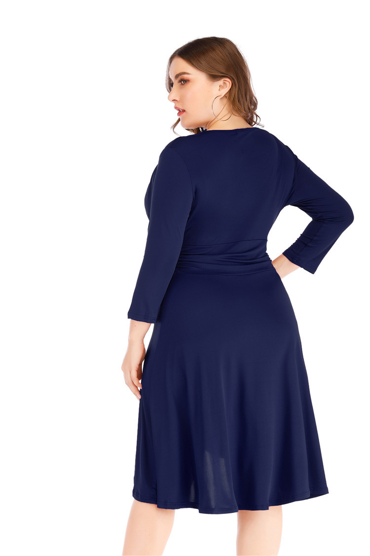 v-neck slim pleated plus size dress  NSCX25037