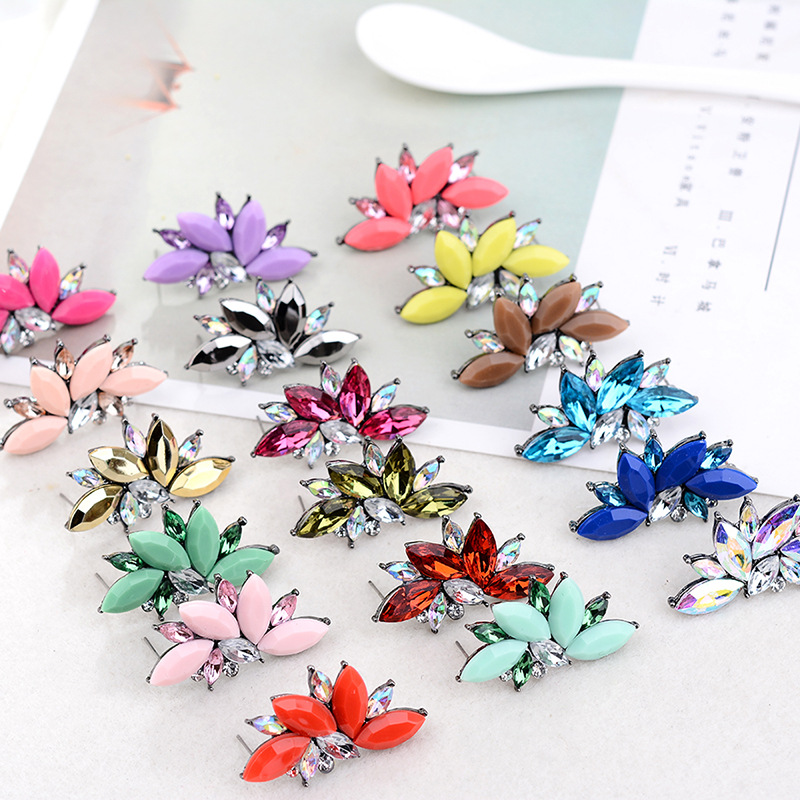 1 Pair Fashion Flower Alloy Plating Artificial Pearls Rhinestones Women's Drop Earrings display picture 24