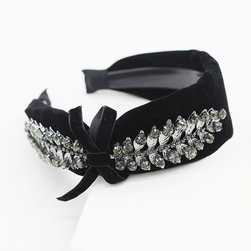 New Korean Fashion Star With The Same Leaf With Diamond Bow Temperament Headband Casual Headband display picture 2