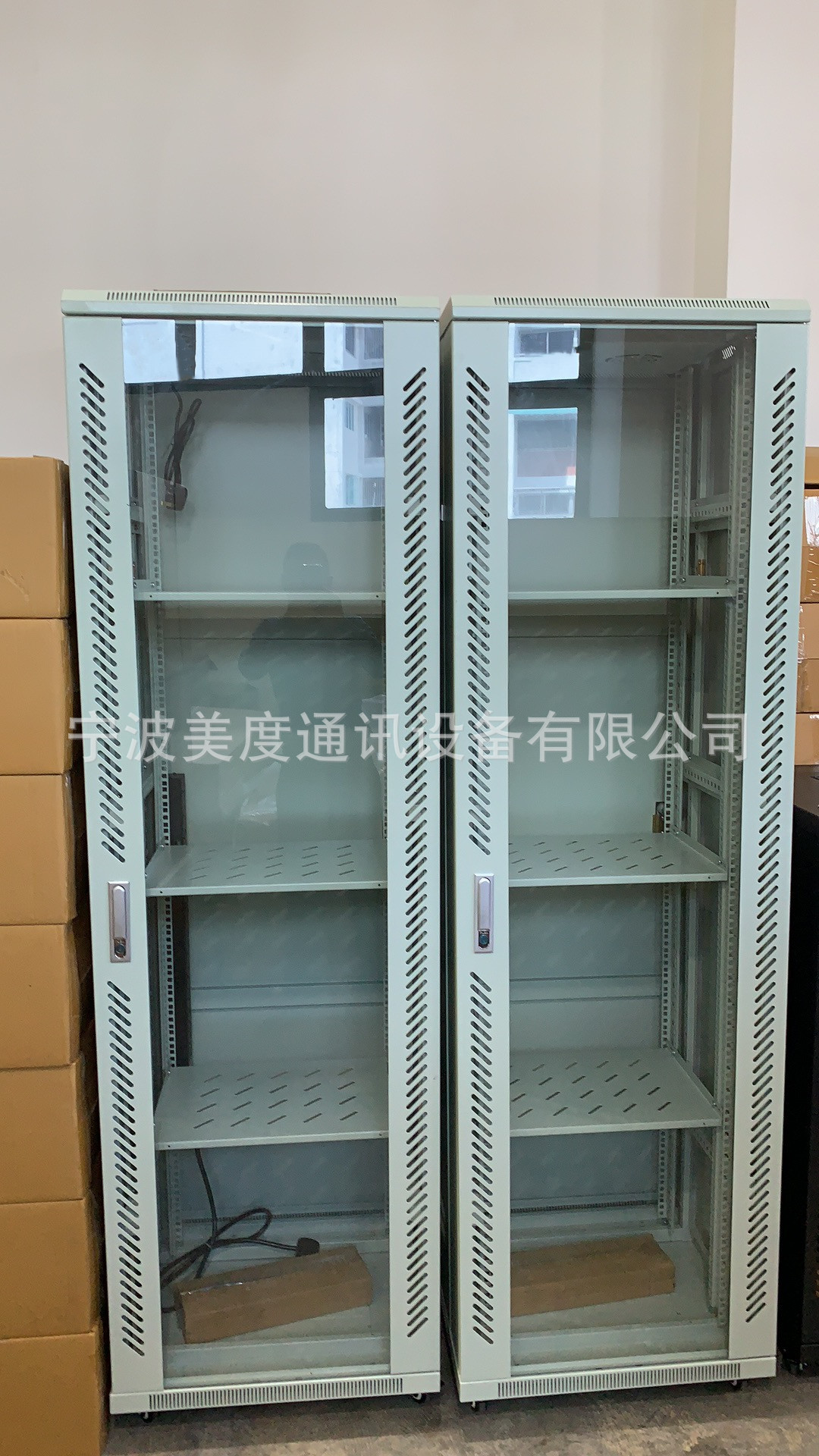美度网络机柜 厂家直销42u玻璃门19寸标准服务器机柜2米立式机柜
