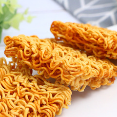 印尼進口Gemez Enaak小雞面乾脆點心面16g即食干吃的泡麵網紅零食