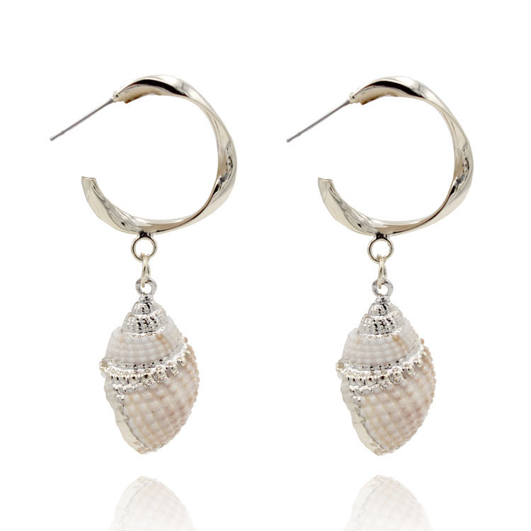 跨境专供欧美爆款贝壳海螺耳饰天然贝壳耳环厂家直销