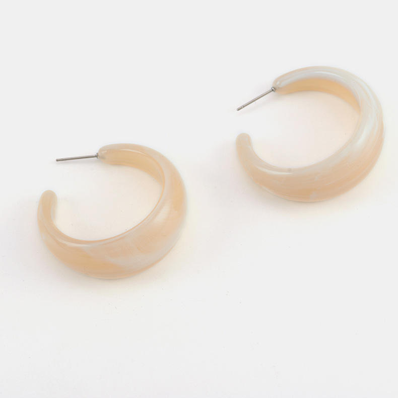 New Popular Resin Candy Color C-shaped Earrings Simple Fashion Earrings Jewelry display picture 2