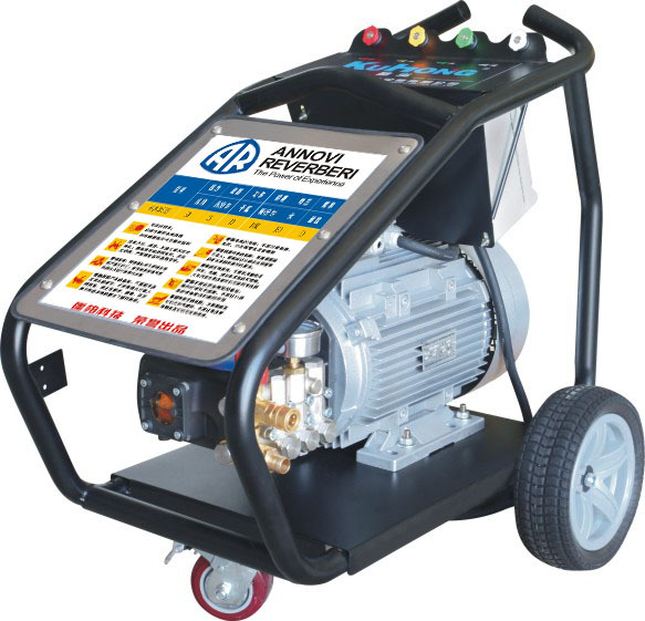 HPW-DK3015 DK3018  AR 水泵 ,300公斤压力打树皮高压清洗机