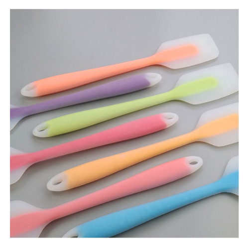 FDA-compliant semi-permeable silicone spatula 28CM large semi-permeable spatula cake spreader cream mixer