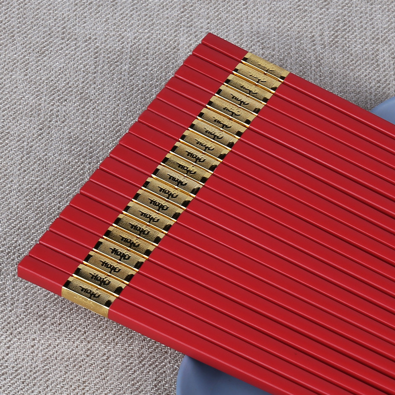 Red color family hotel chopsticks high temperature disinfection chopsticks manufacturers wholesale happy chopsticks wedding household Chinese red alloy chopsticks Red color family hotel chopsticks high temperature disinfection chopsticks manufacturers wholesale happy chopsticks wedding household Chinese red alloy chopsticks