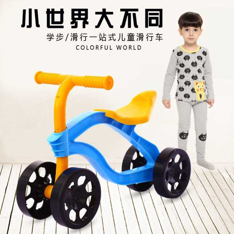 Cochecito infantil deslizante para 1-3 años cuatro ruedas juguete para bebé