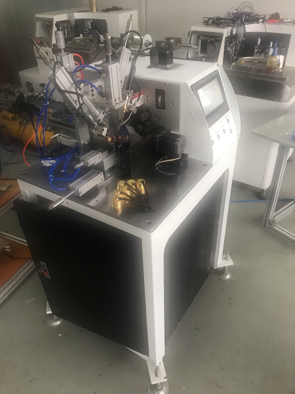 多芯线剥皮端子机，护套多芯线剥皮压接机，护套线剥皮端子机