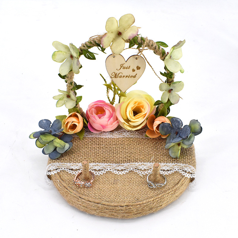 跨境采购欧式婚礼戒指盒婚礼对戒盒复古求婚戒指托装饰盒戒指枕