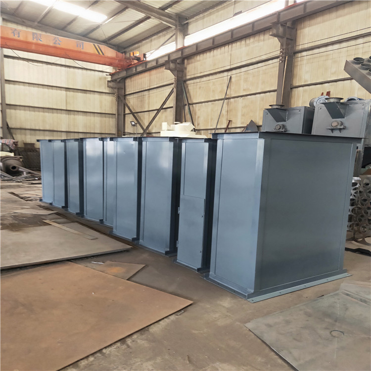 TH/HL400斗式提升机 挖斗式提升机 石灰石块提升机 物料提升机