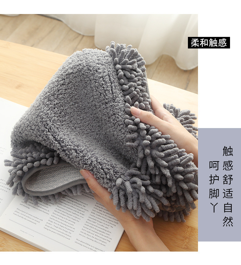 12332901883_371572779